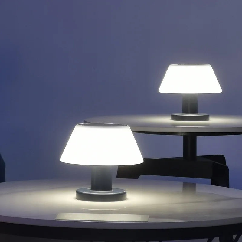 LumeSolar™  Tischlampe mit Solarfunktion